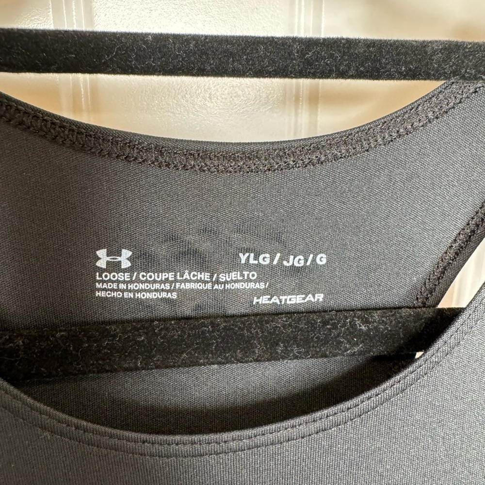 Girls Under Armour HEATGEAR loose fit tank top - Picture 2 of 2